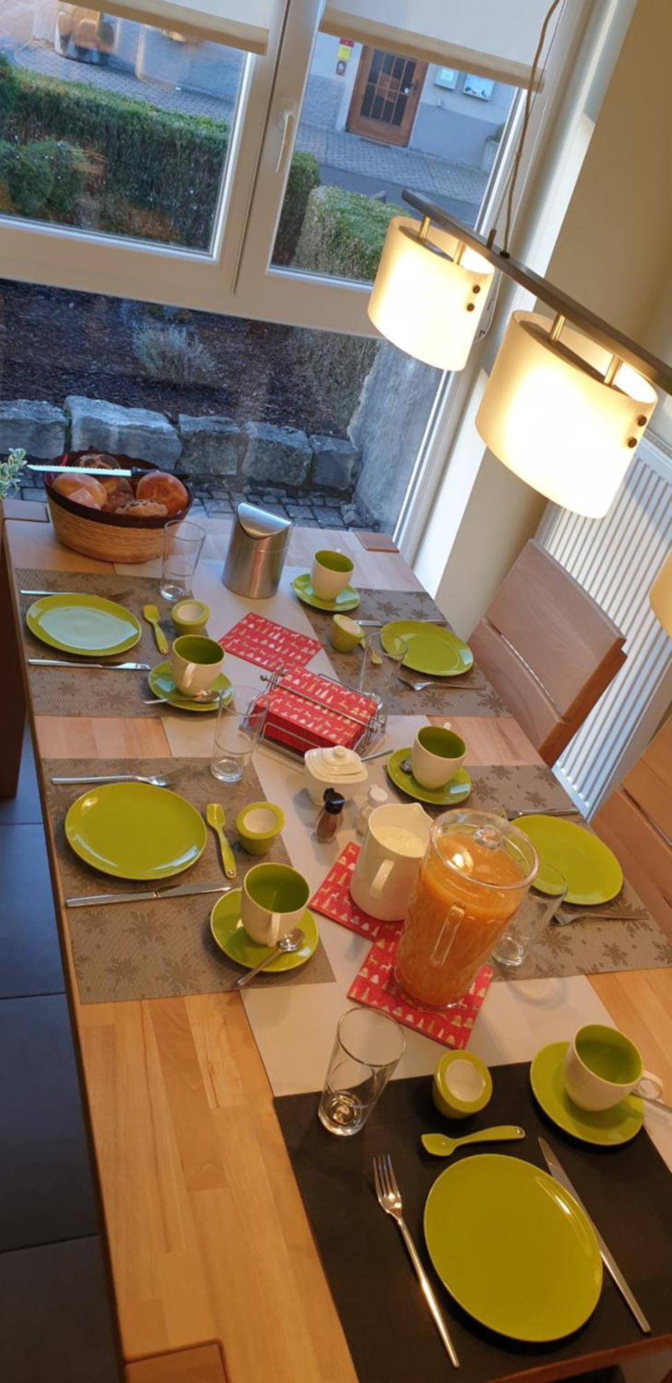 Gaestezimmer , Pension Wauri Waldenbuch ภายนอก รูปภาพ