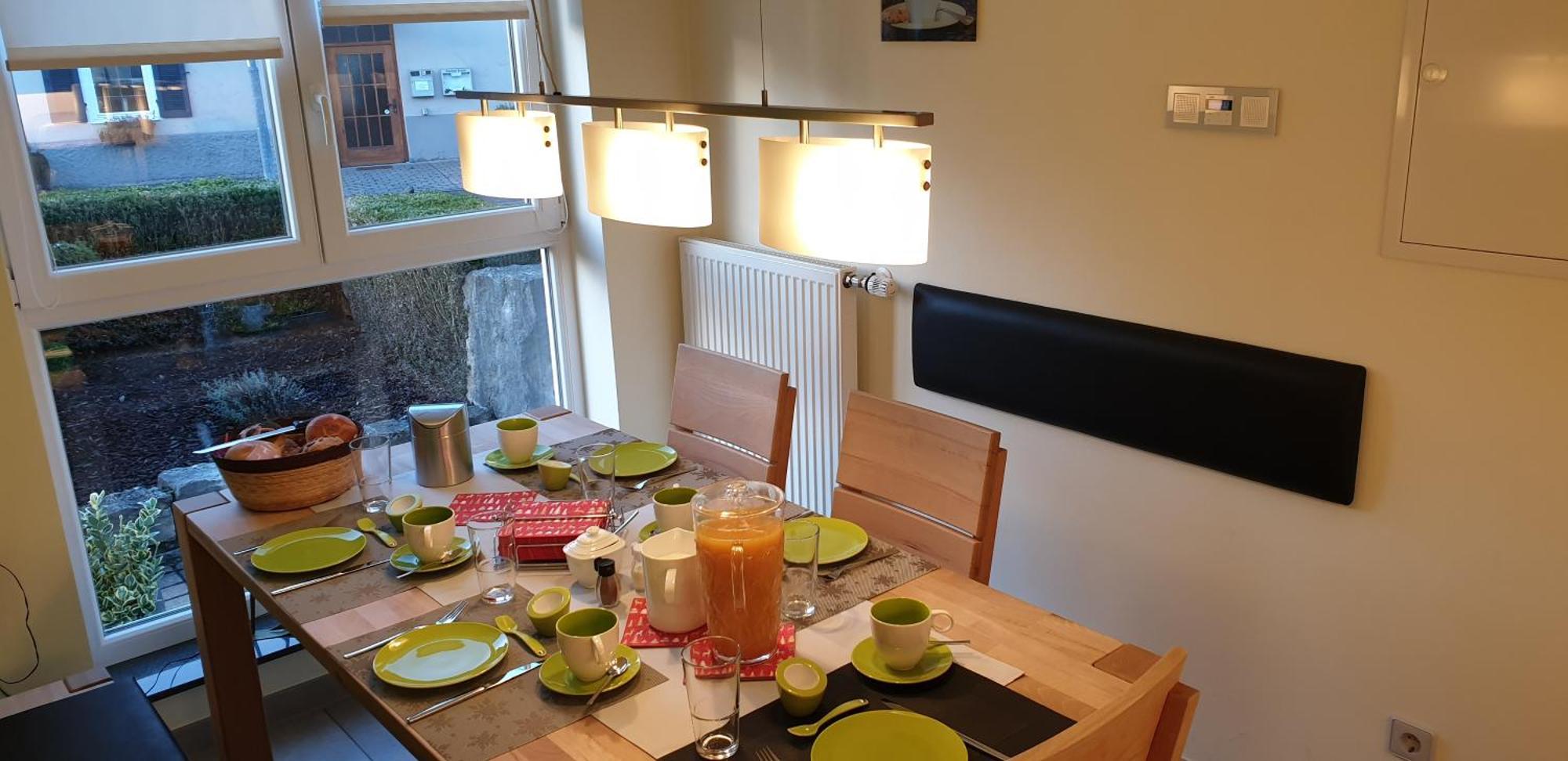 Gaestezimmer , Pension Wauri Waldenbuch ภายนอก รูปภาพ