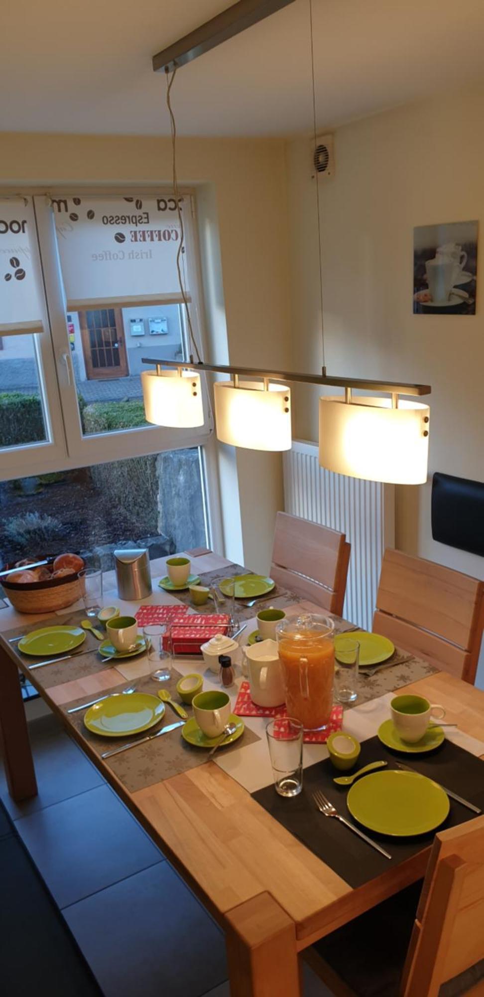 Gaestezimmer , Pension Wauri Waldenbuch ภายนอก รูปภาพ